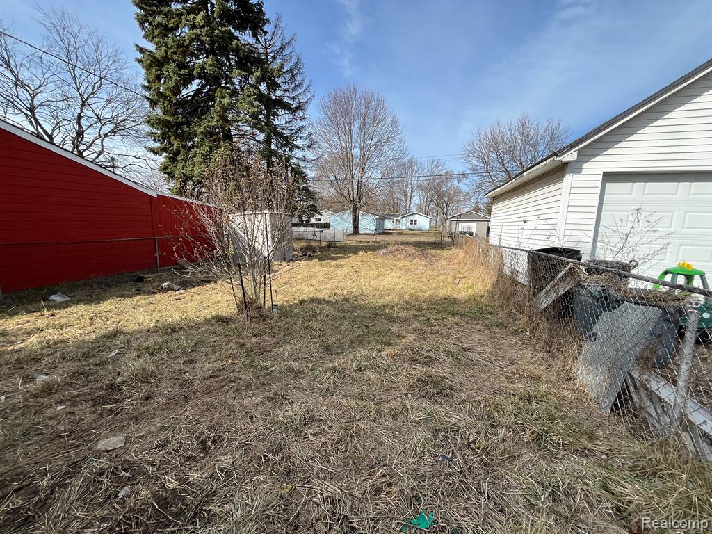 48 SHERIDAN Street, Mount Clemens, MI 48043 — Photo 9