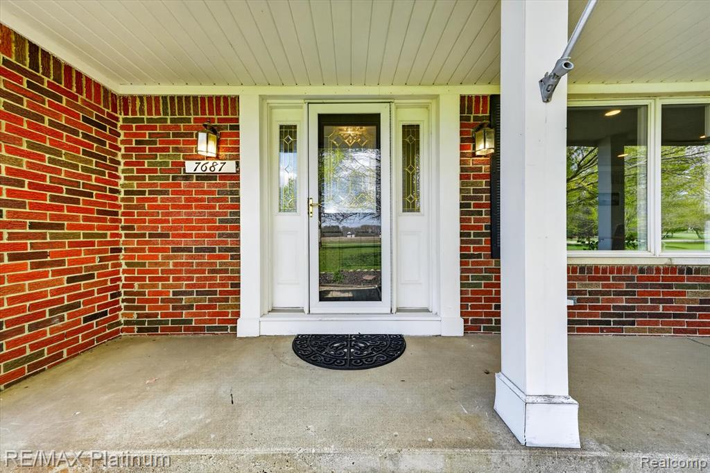7687 Parshallville Road, Fenton, MI 48430 — Photo 6