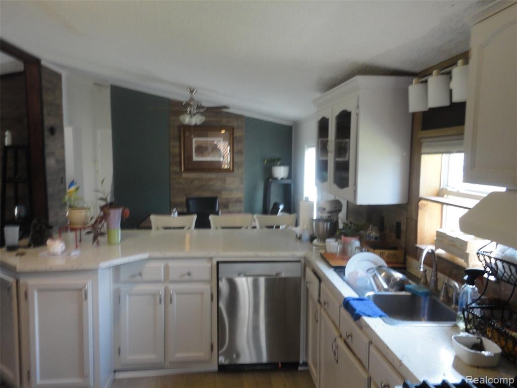 141 Concord, Adrian, MI 49221 — Photo 6