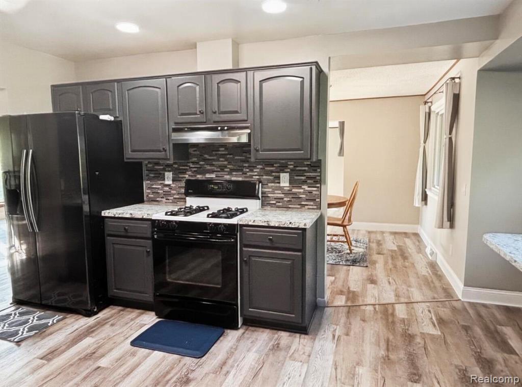3835 N Graham Road, Freeland, MI 48623 — Photo 9