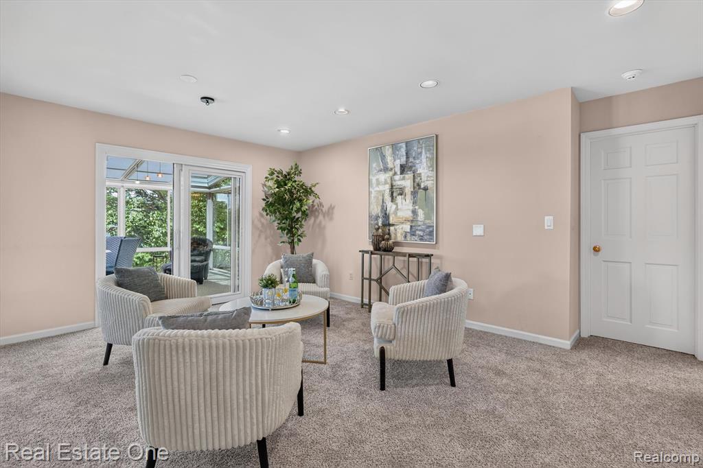 5161 Ledgewood Drive, Commerce Twp, MI 48382 — Photo 15