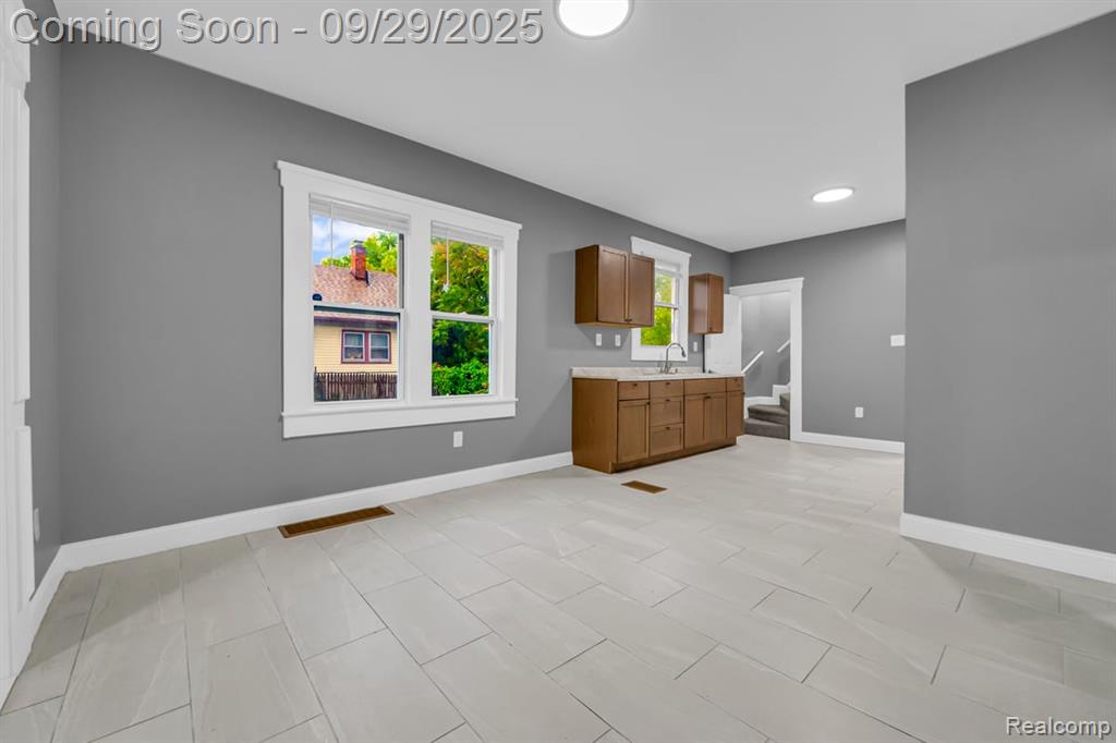 6670 Majestic Street, Detroit, MI 48210 — Photo 6
