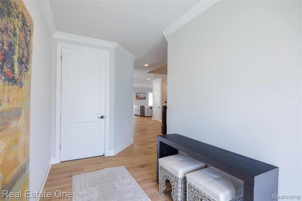 4715 Tonawanda Avenue, Royal Oak, MI 48073 — Photo 12