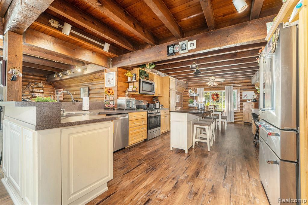 1366 S Baldwin Road, Lake Orion, MI — Photo 5