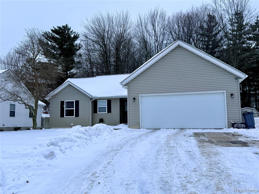 695 Bunce Avenue, Marysville, MI 48040 — Photo 2