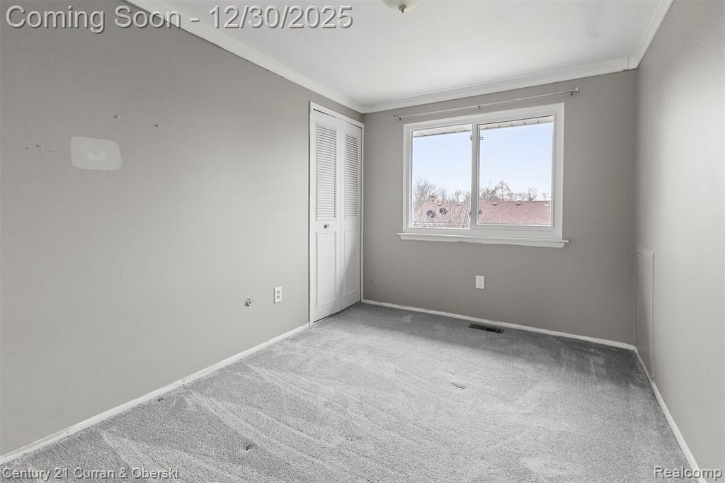 43783 Leeann Lane, Canton, MI 48187 — Photo 17
