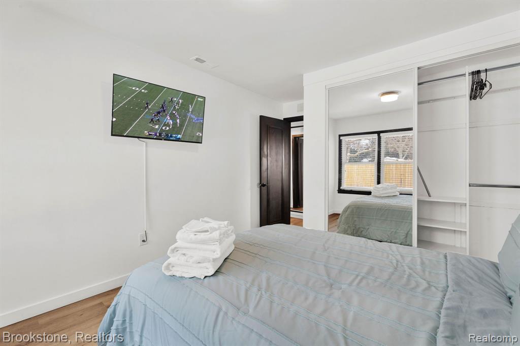 16046 W 13 Mile Road, Beverly Hills, MI 48025 — Photo 23