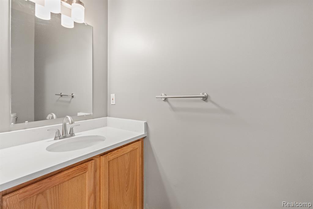 13231 ST ERVIN Avenue, 32, Detroit, MI 48215 — Photo 16