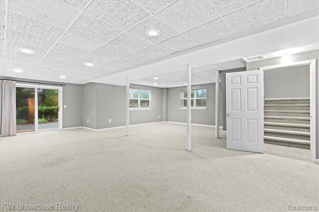 4254 Warrington Drive, Wixom, MI 48393 — Photo 30