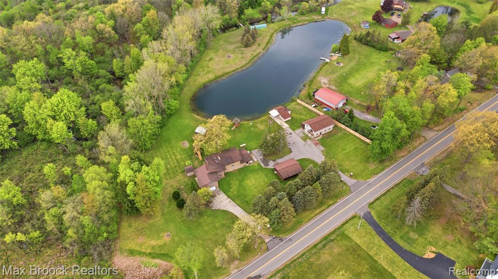 1392 Maple Grove Road, Lapeer, MI 48446 — Photo 48
