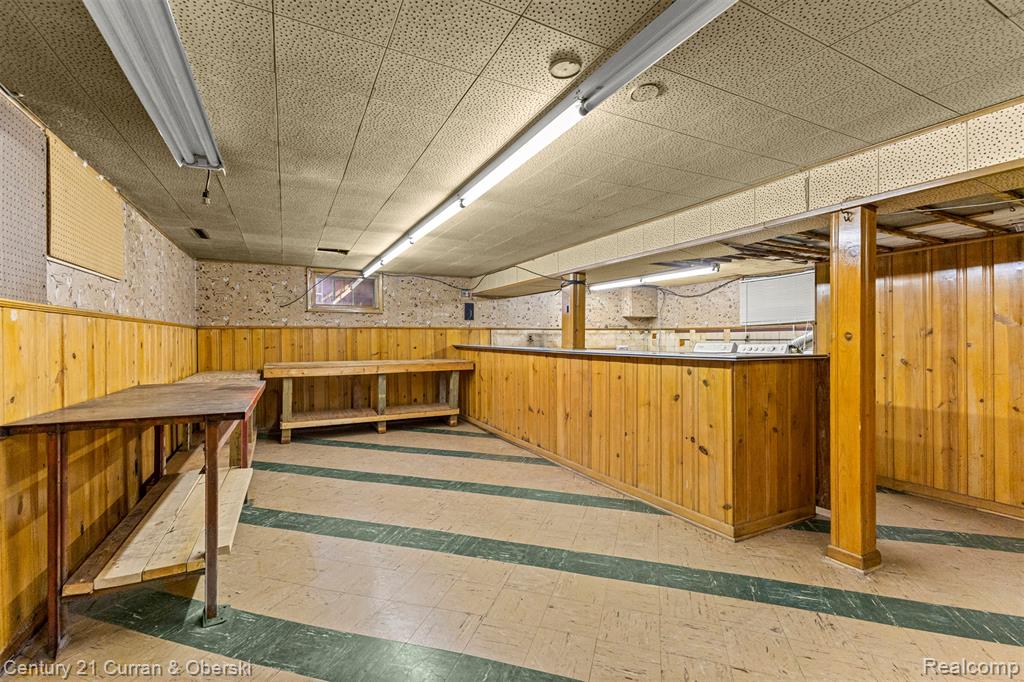 7502 Coolidge, Center Line, MI 48015 — Photo 37