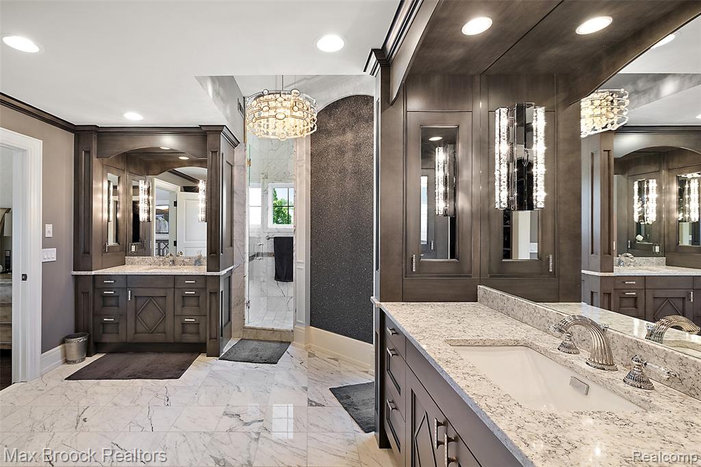 5466 Orchard Ridge Drive, Rochester, MI 48306 — Photo 26