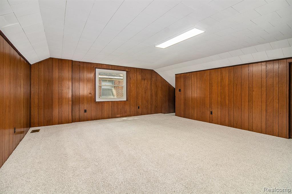 20112 Picadilly Road, Dearborn, MI 48221 — Photo 13