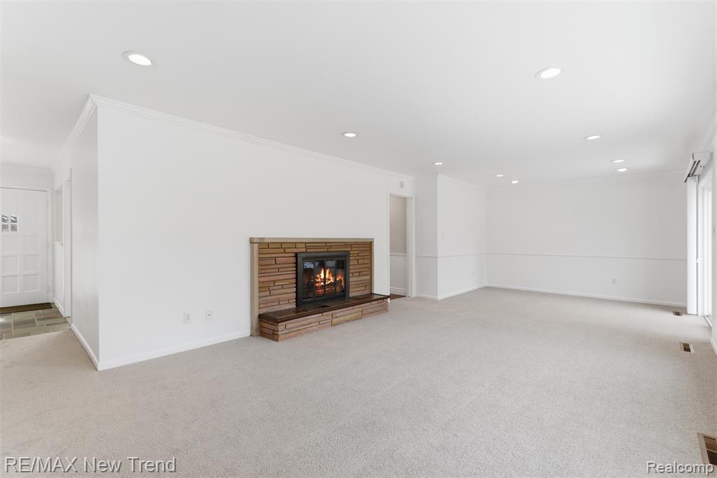 1043 Westview Road, Bloomfield Hills, MI 48304 — Photo 11
