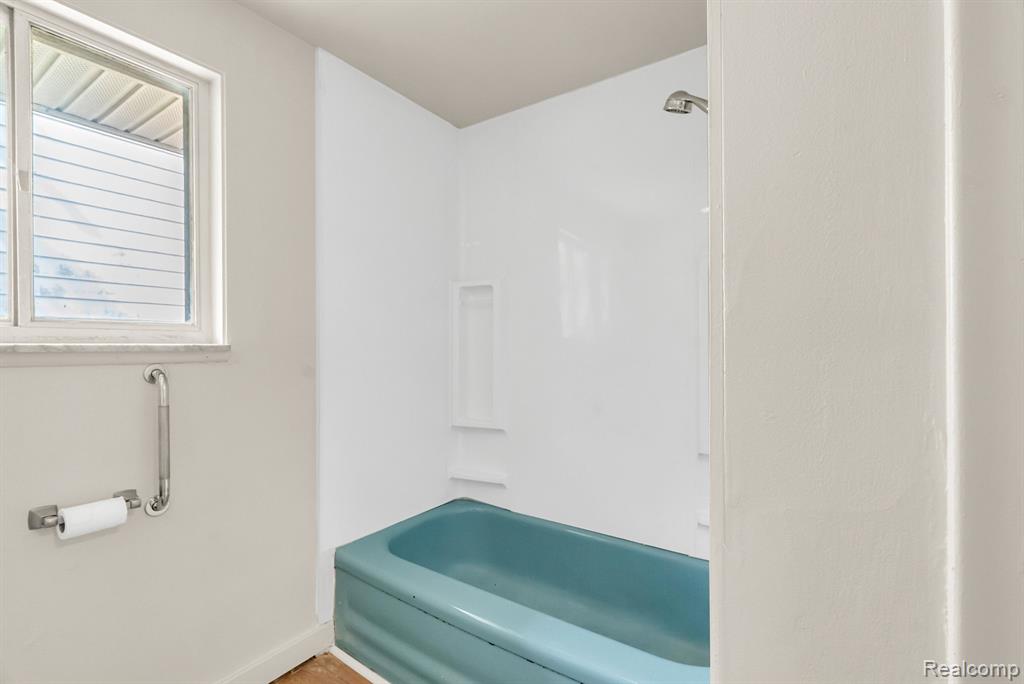 17207 Archdale Street, Detroit, MI 48235 — Photo 29