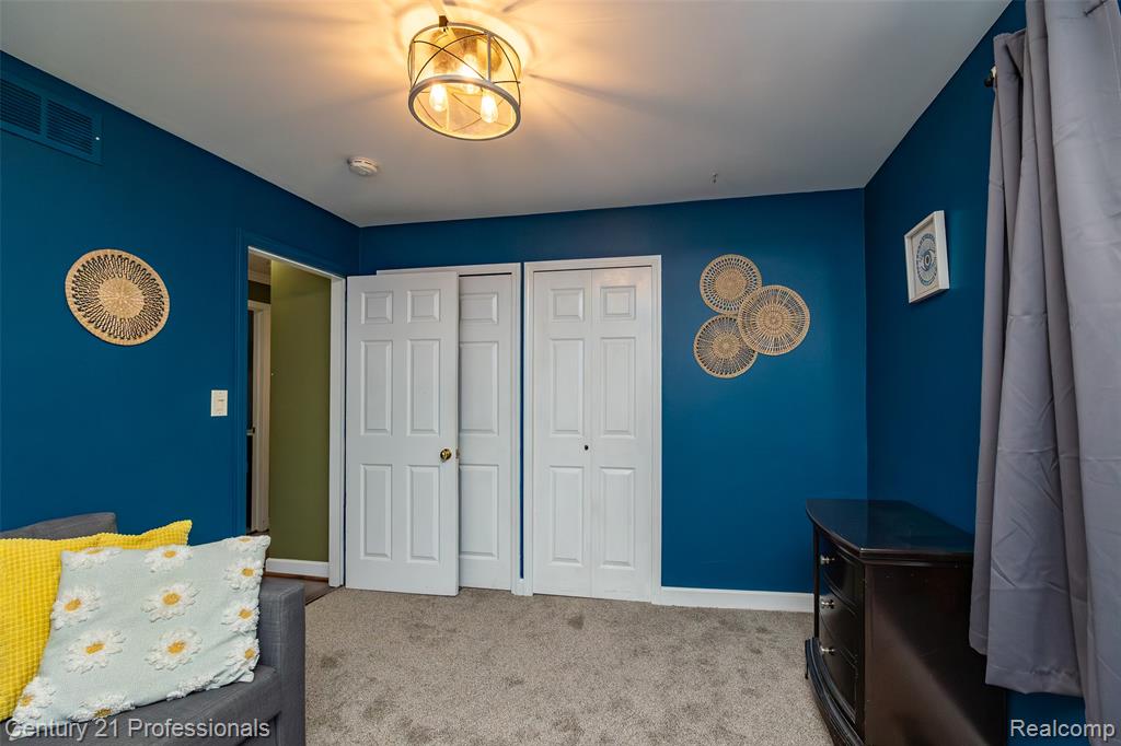 3251 Mann Road, Clarkston, MI — Photo 42