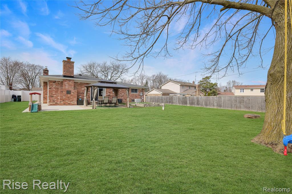 5407 Fairview Drive, Grand Blanc, MI 48439 — Photo 33