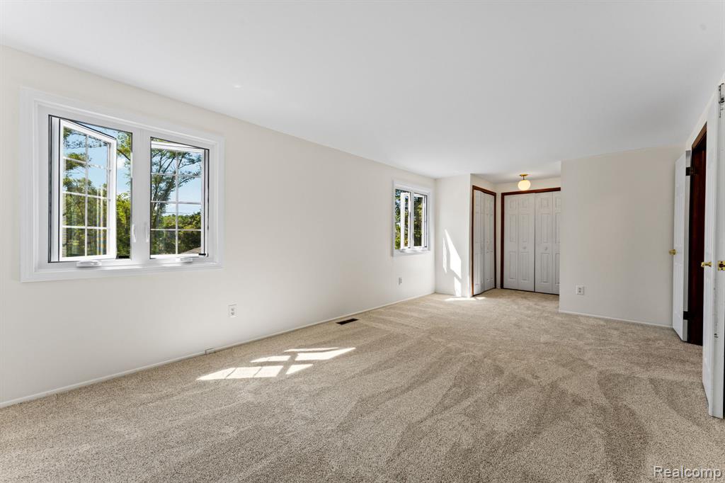 11203 Waverly Drive, Plymouth, MI 48170 — Photo 19