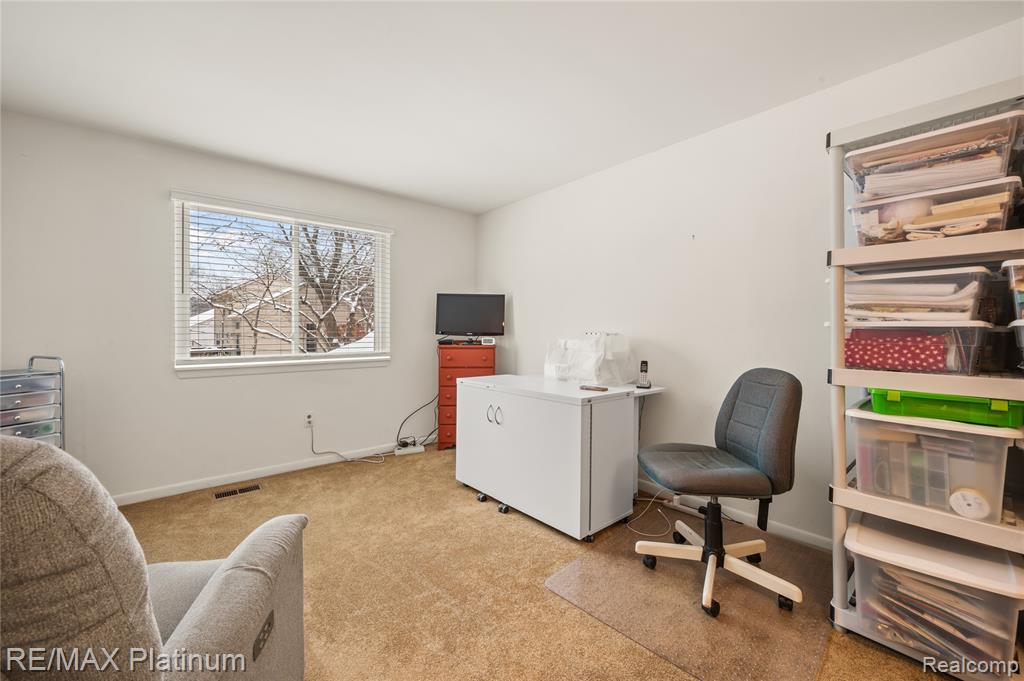 839 Harlequin Court, Highland, MI — Photo 27