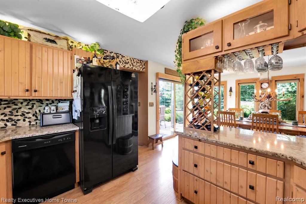 5695 NORMAN Road, MI 48032 — Photo 16