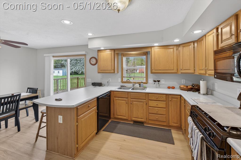 9074 Hamburg Road, Brighton, MI 48116 — Photo 10