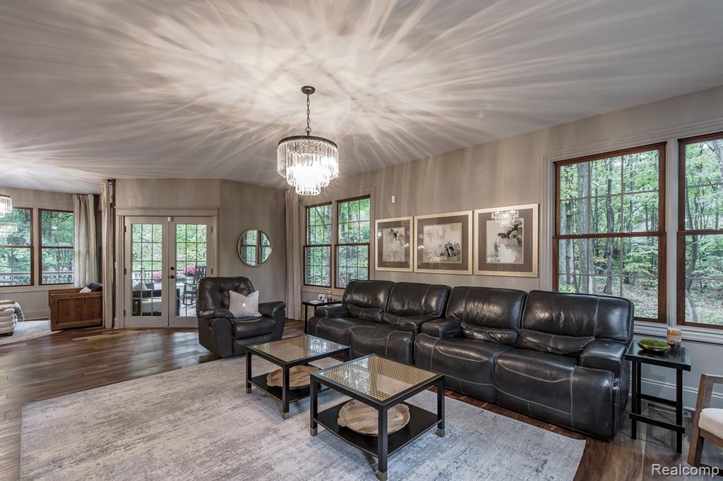 9909 Kingston Ridge, Clarkston, MI 48348 — Photo 27