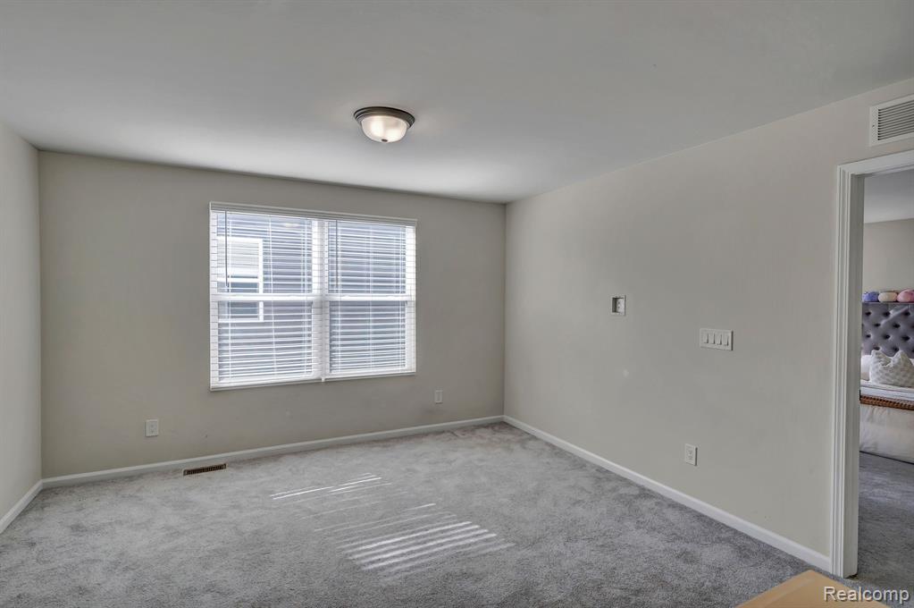49746 SHORELINE Drive, Canton, MI 48187 — Photo 27
