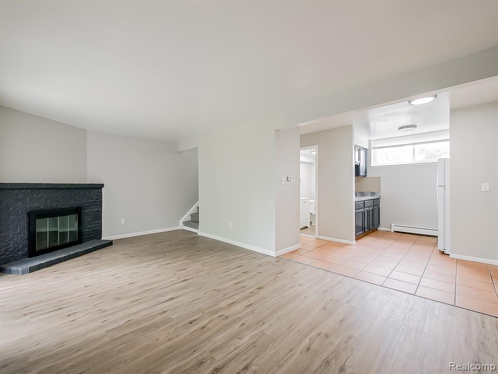 132 Huronview Court, White Lake, MI — Photo 6