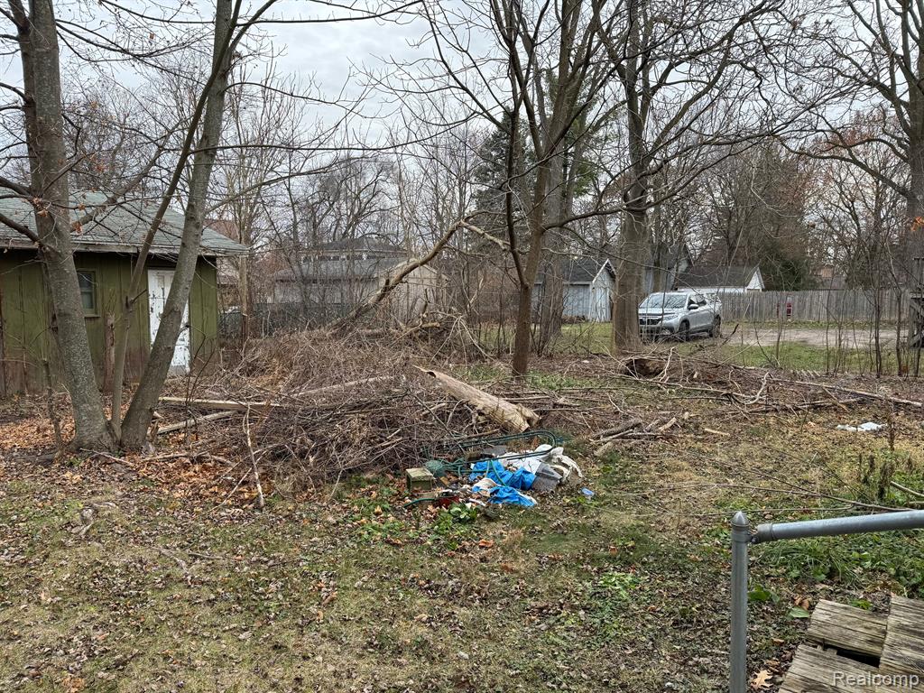 602 N SHIAWASSEE Street, Owosso, MI 48867 — Photo 5