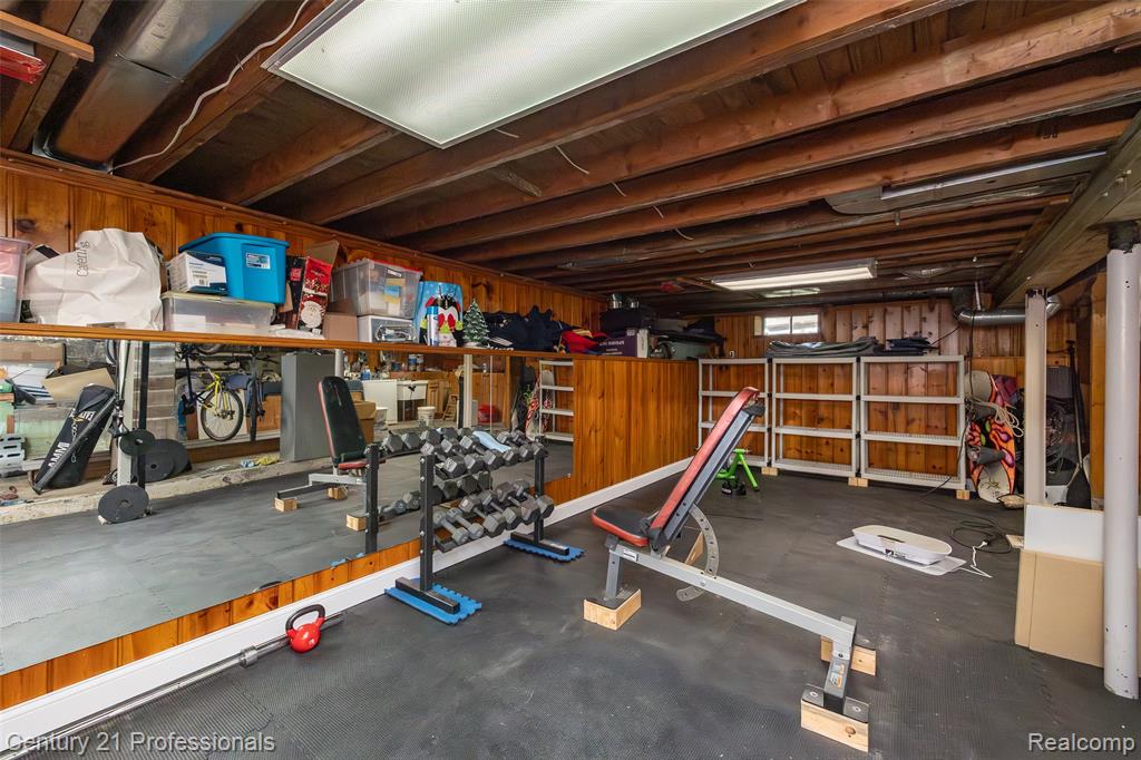 3251 Mann Road, Clarkston, MI — Photo 35