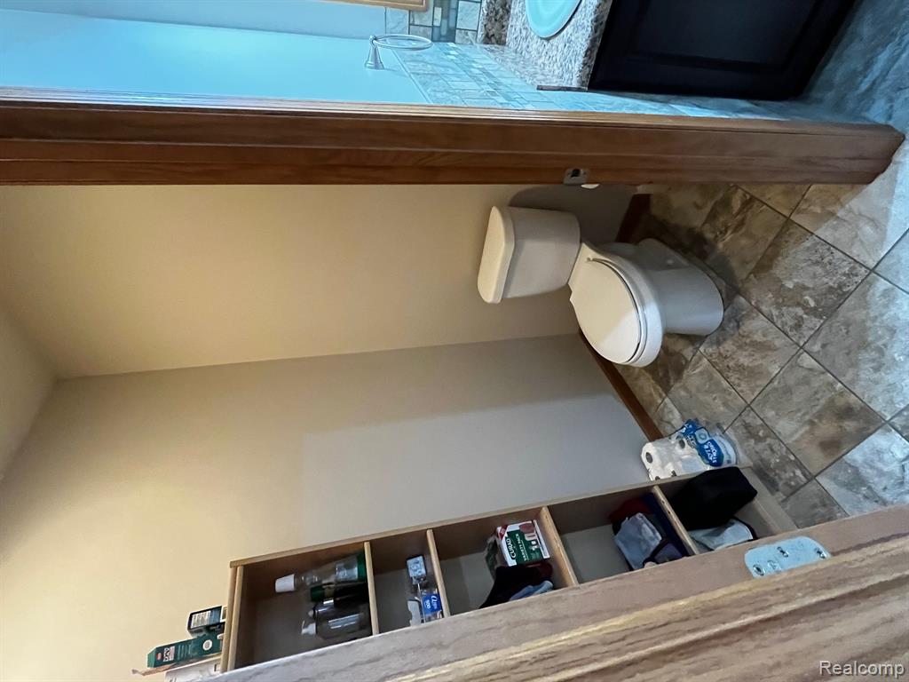 895 Jennings Road, Whitmore Lake, MI 48189 — Photo 17