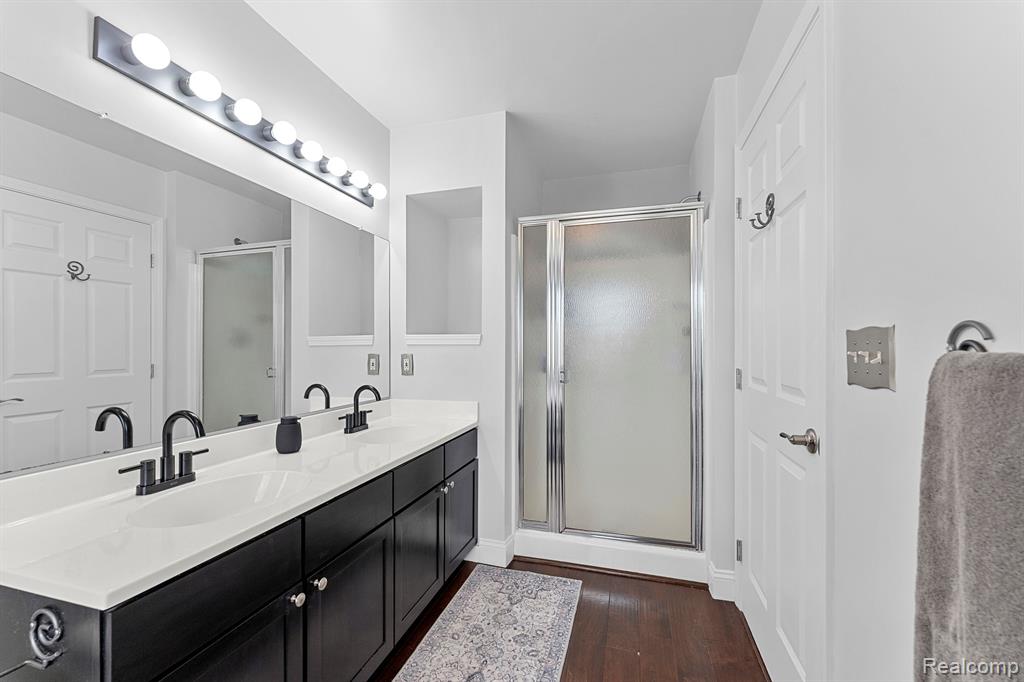 23804 McCORT Drive, Unit 6, Flat Rock, MI 48134 — Photo 18