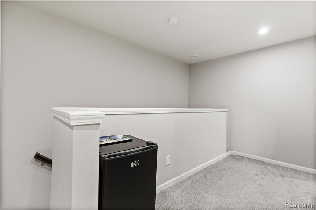 4867 GLENORA Drive, Lake Orion, MI — Photo 22