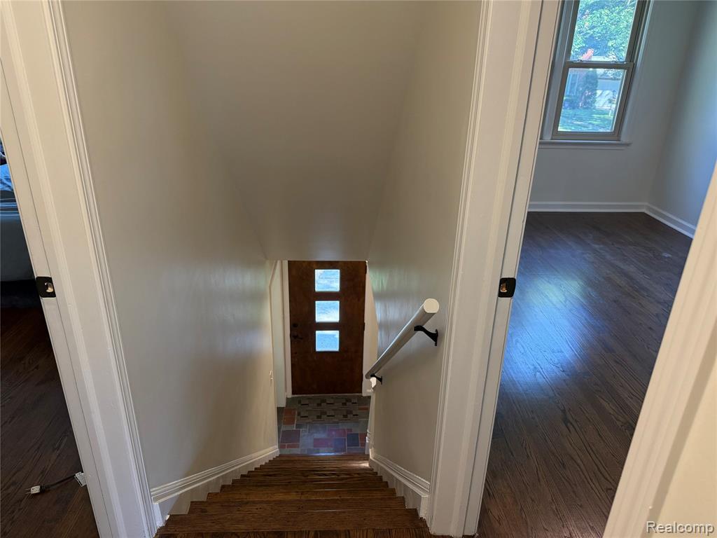 18141 Sunnybrook Avenue, Lathrup Village, MI 48076 — Photo 26