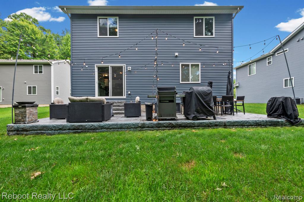 6555 Skylar Lane, Waterford, MI 48327 — Photo 30
