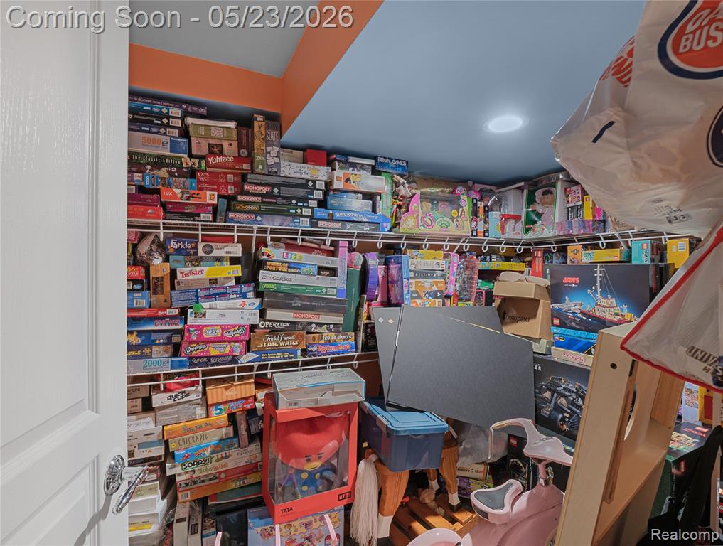 50182 Black Horse Lane, Canton, MI 48188 — Photo 61
