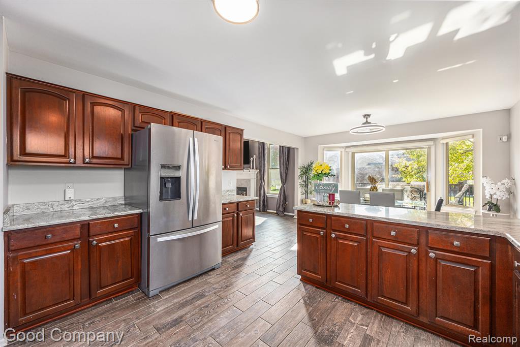 52117 Pebble Creek Drive, New Baltimore, MI 48047 — Photo 13