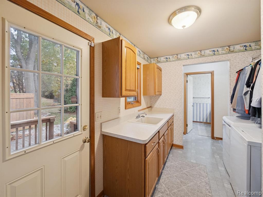 16184 Pine Lake Forest Drive, Linden, MI 48451 — Photo 24