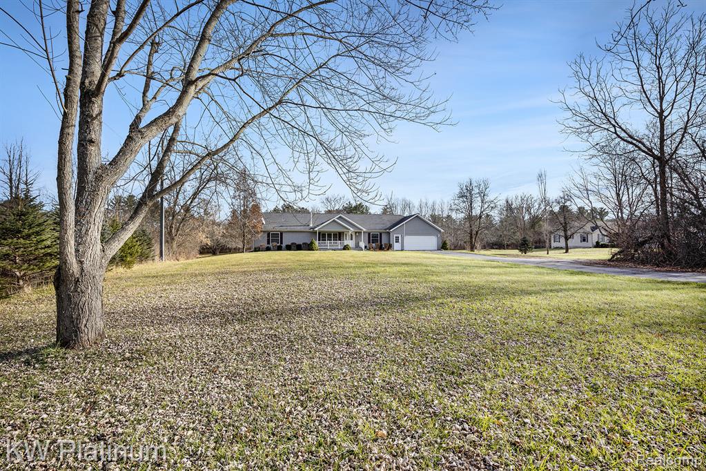 2954 English Road, Kimball, MI — Photo 5