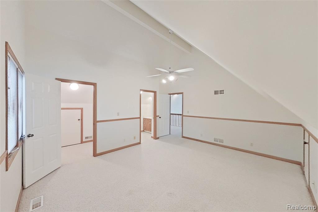 8844 RIVERSIDE Drive, Brighton, MI 48116 — Photo 16