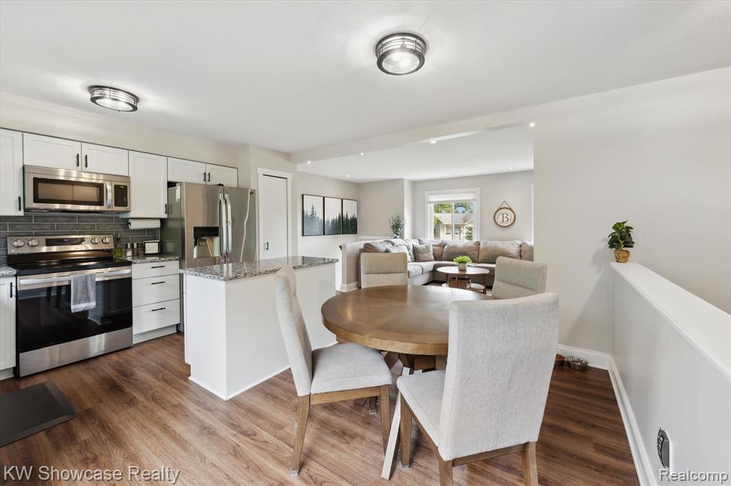 9296 Hilton Road, Brighton, MI 48114 — Photo 10
