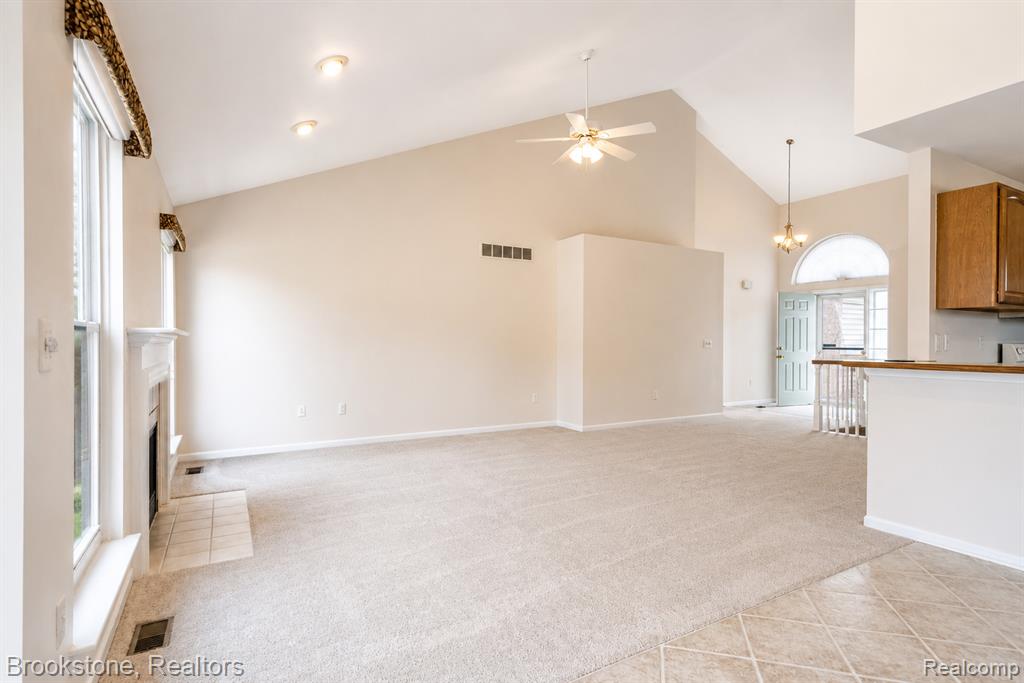 44138 Kendyl, Sterling Heights, MI 48314 — Photo 3