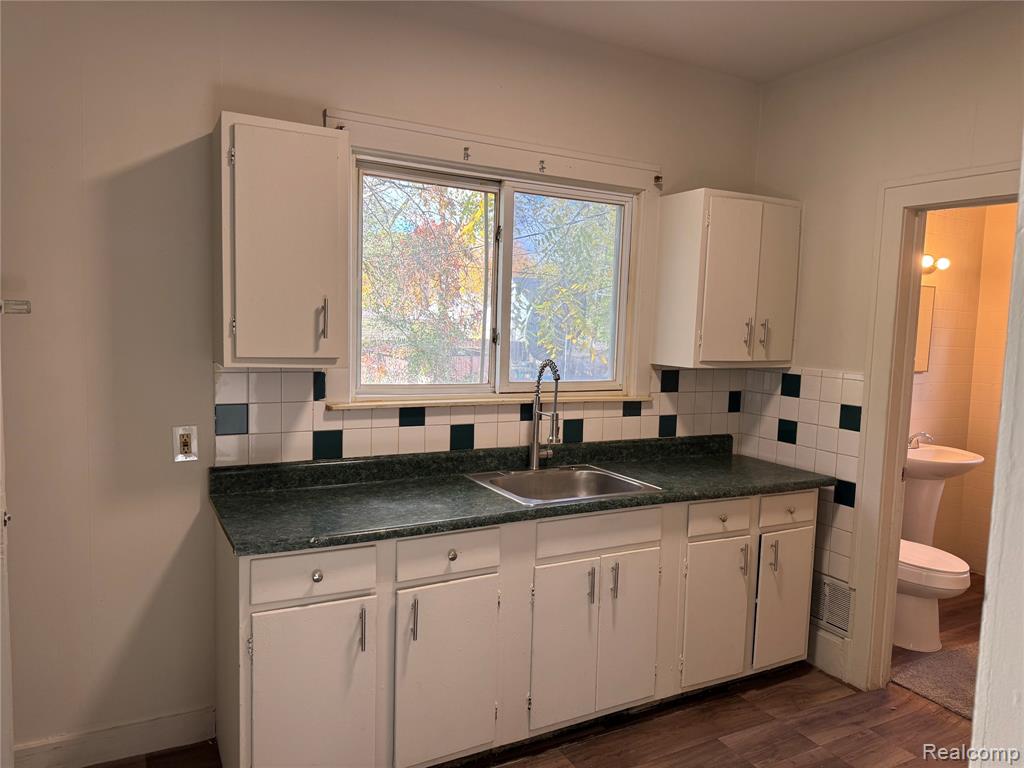 6319 Minock Street, Detroit, MI 48228 — Photo 7