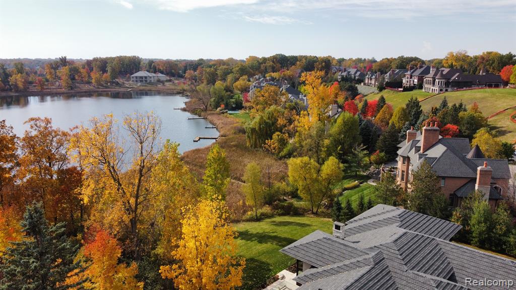 2717 TURTLE SHORES Drive, Bloomfield Hills, MI 48302 — Photo 12