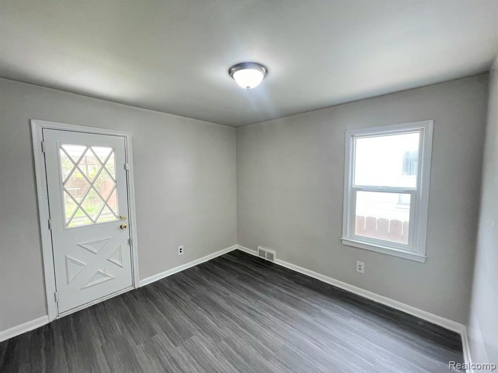 7843 Rutherford Street, Detroit, MI 48228 — Photo 21
