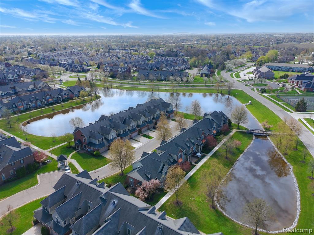1524 Peninsula Court, Canton, MI 48187 — Photo 42