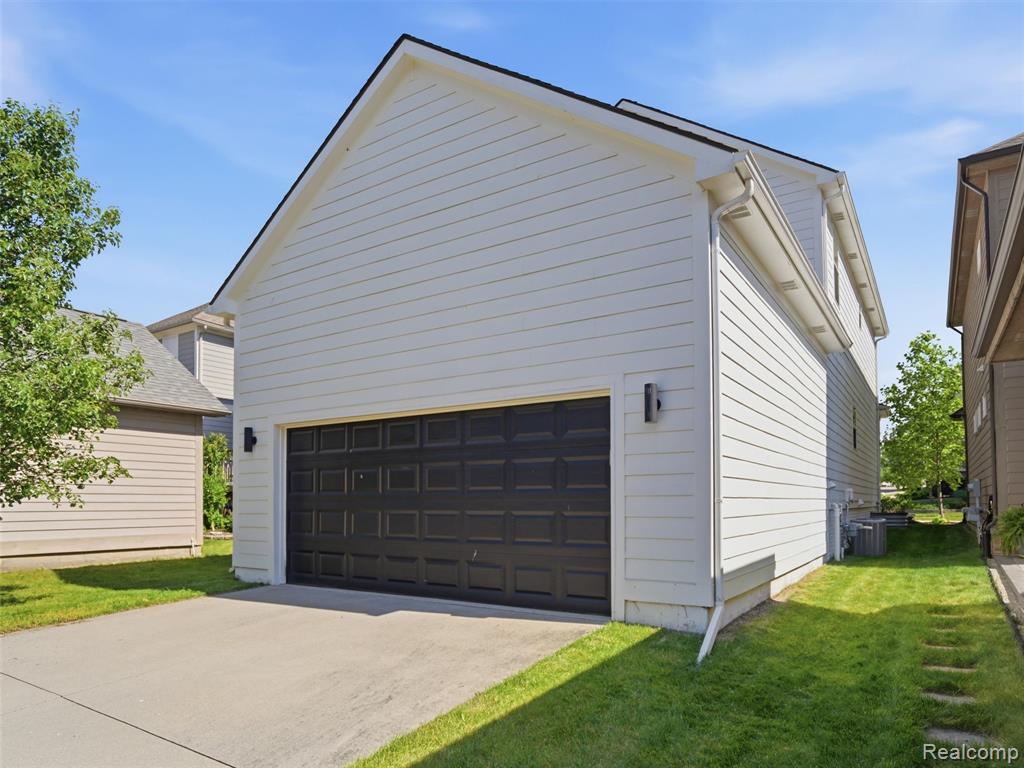 3905 Andover Avenue, Auburn Hills, MI 48326 — Photo 22