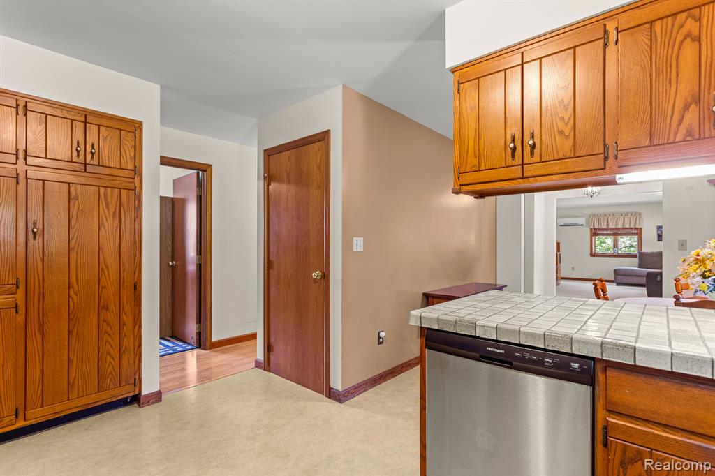 12735 BURMEISTER Road, Manchester, MI 48158 — Photo 12