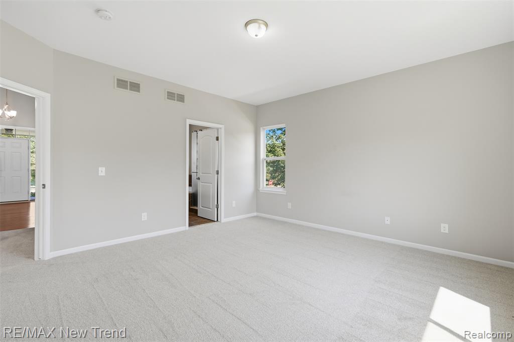 7301 VILLAGE PARK Drive, Independence, MI — Photo 28