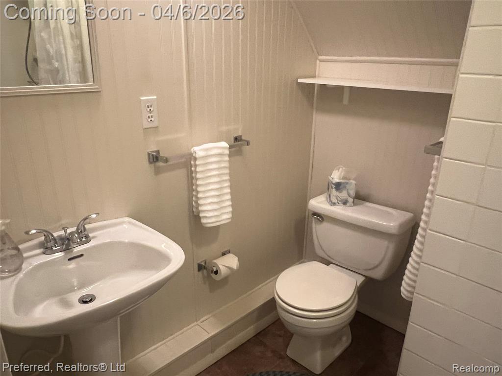 8370 Elmhurst Street, Canton, MI 48187 — Photo 40
